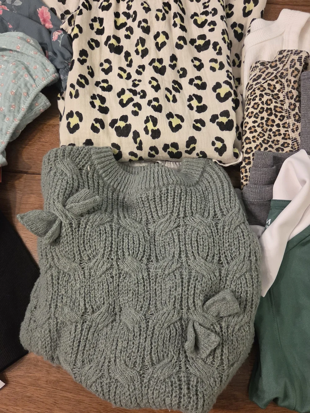 GAP soft black